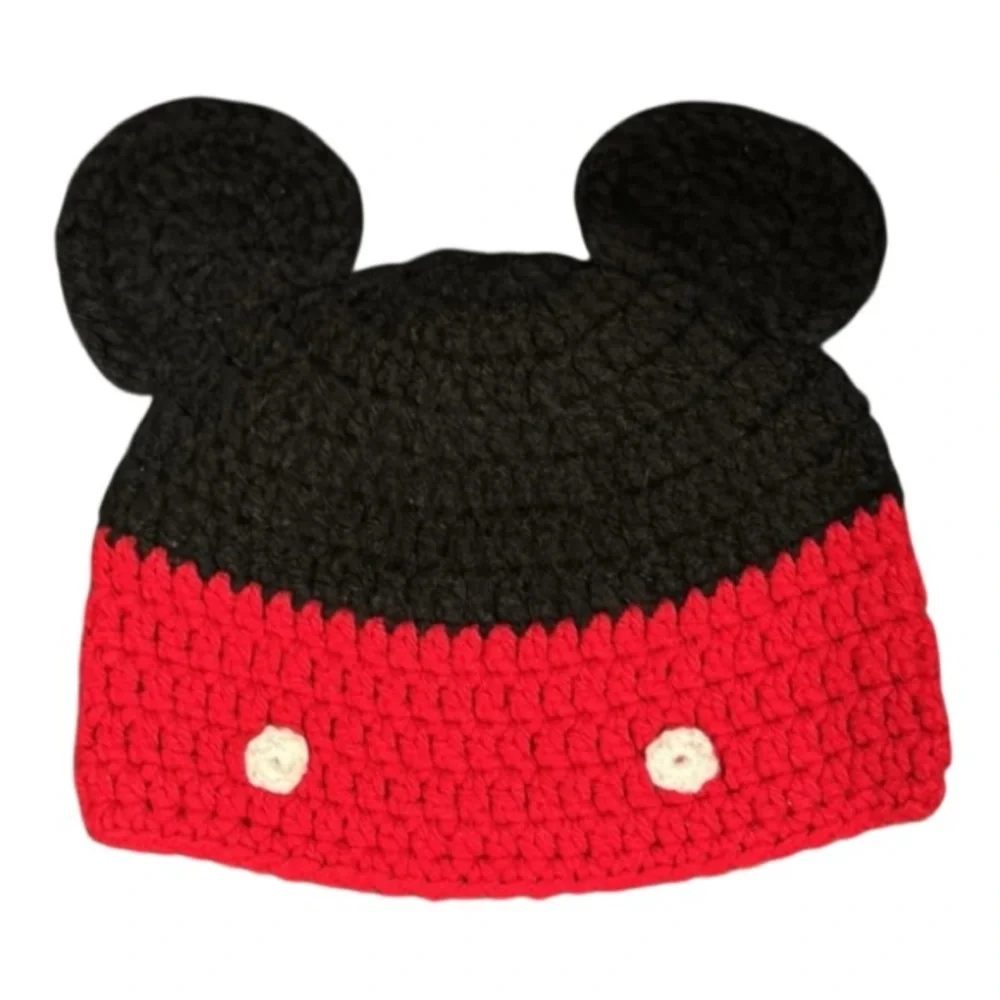 Handmade adorable Disney Micky Mouse baby knit hat